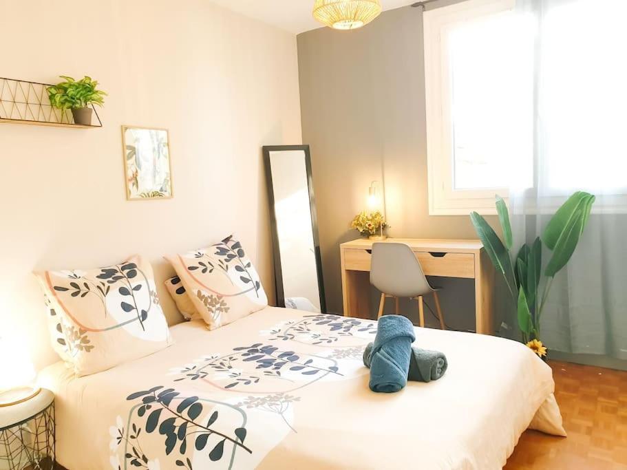 Cosy Mure 4Ch - Stationnement Gratuit Pau Exterior foto